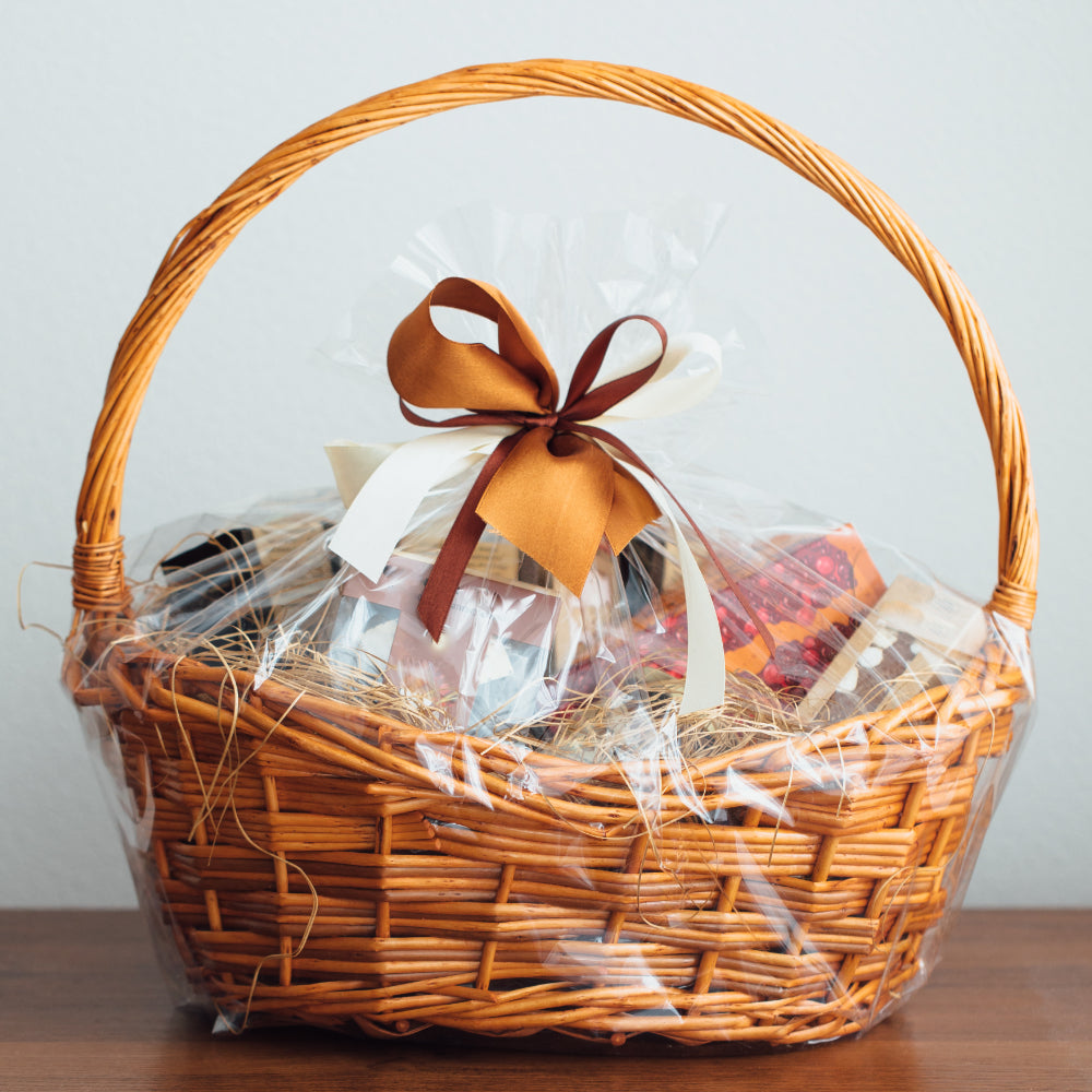 Hazelton's Gift Baskets - Wines, Pasta, Nuts Crackers, Meats, Cornwall Gift Baskets Delivery